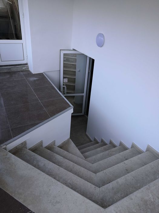 Продава се Заведение в Варна, Базар Левски - 170 кв.м за 700 €/кв.м - Снимка #1