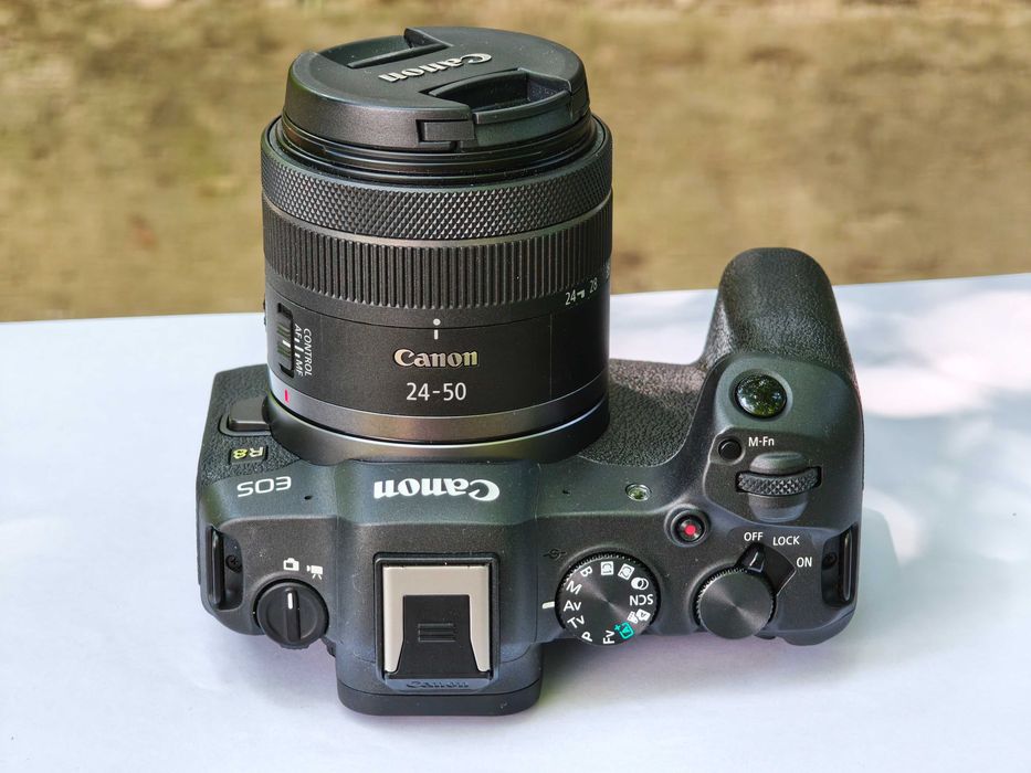 Беззеркальный полнокадровый фотоаппарат Canon R8 + объективы