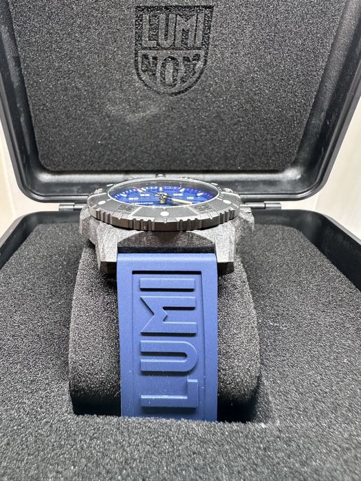 luminox Master Carbon SEAL Automatic 45 mm Military Dive *Navy Blue*