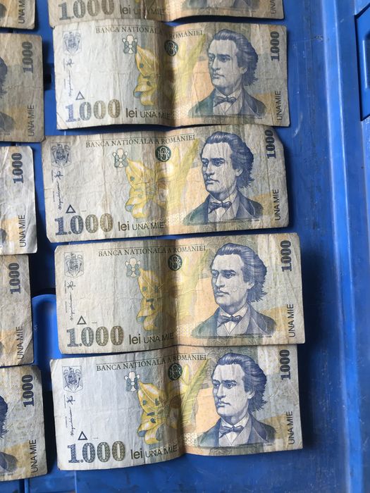 10 bancnote de 1000 de lei