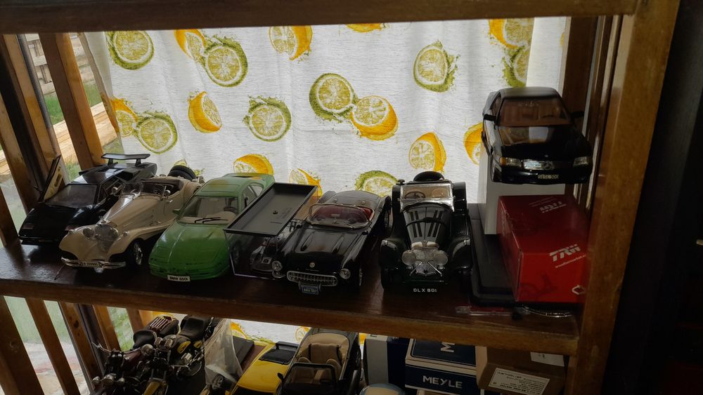 Колекционерски модели 1:18.Diecast