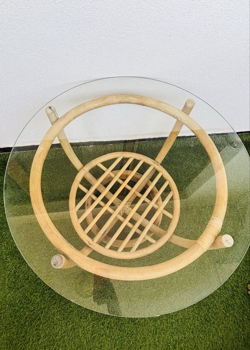 Градинска маса от естествен ратан