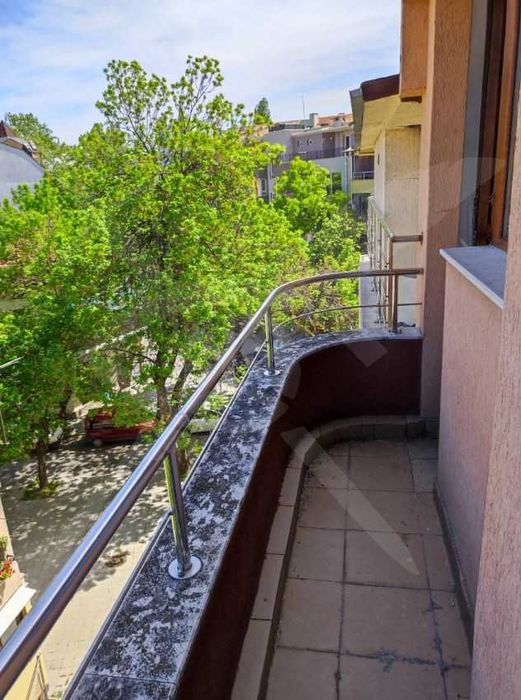 Продава се Двустаен апартамент в Пловдив, Кършияка - 79 кв.м за 1684 €/кв.м - Снимка #12