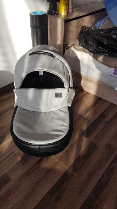 Бебешка количка Fintera City 2 в 1