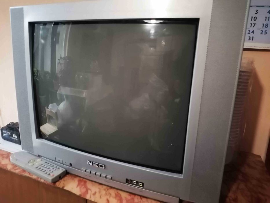 Продавам 2 телевизора-"NEO" и "JVC"