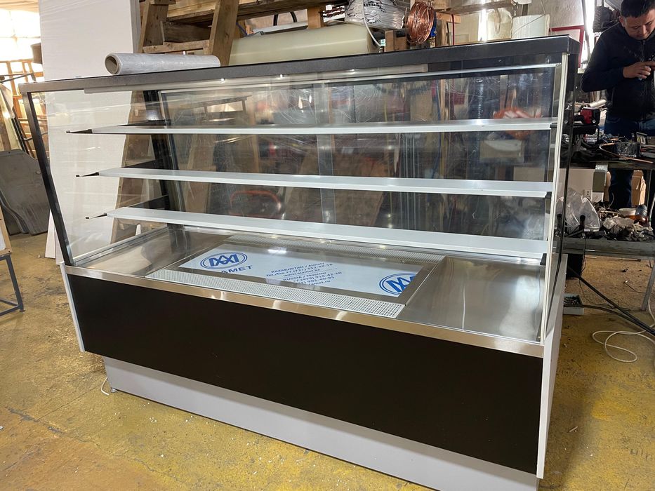 Витринные холодильники