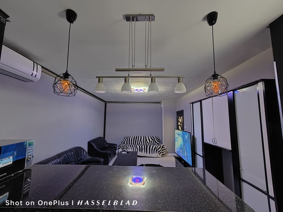 Тристаен апартамент под наем изцяло и основно ремонтиран всичко ново