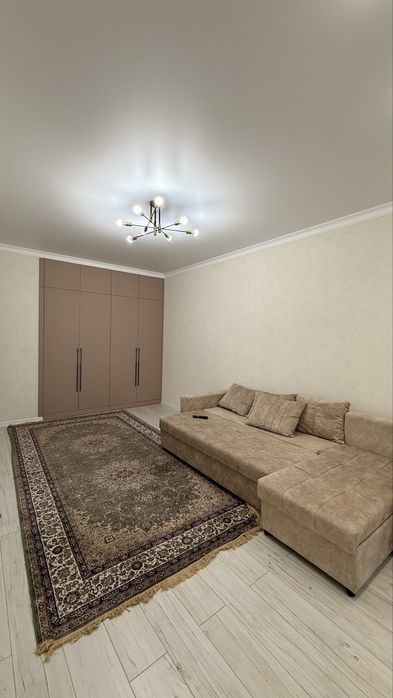 Туран 59/2, ЖК Athletic посуточна