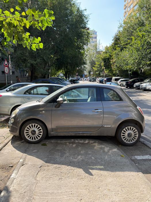 Fiat 500 Lounge 1.2 Benzina | Plafon Panoramic | 115.000 km | Cutie Defectă