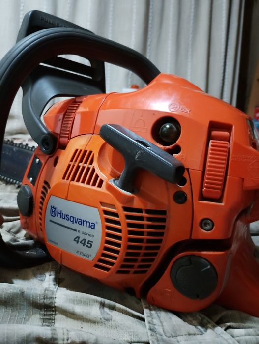 Бензопила цепная