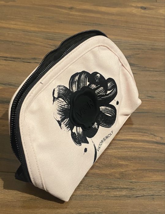 Portfard / Trusă cosmetice Viktor & Rolf Flowerbomb
