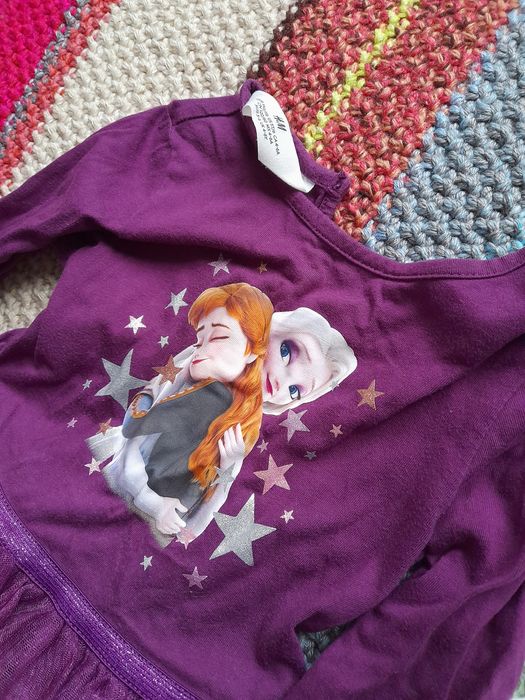 Lot rochii si blugi 104-110