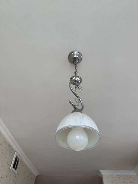 Люстра продается