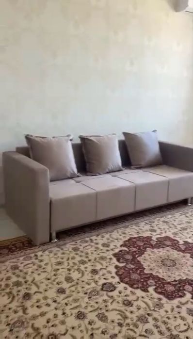Продается диван в хорошем состоянии