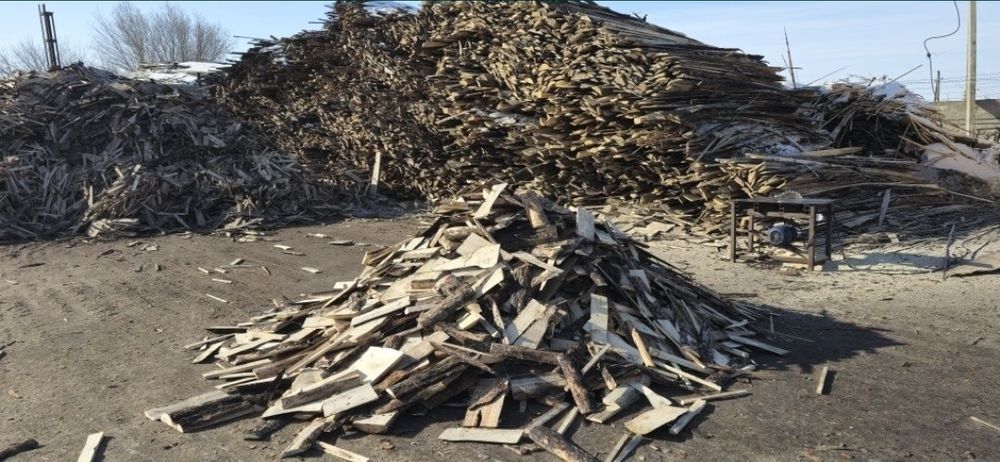 Дрова сосновые Пиленный горбыль