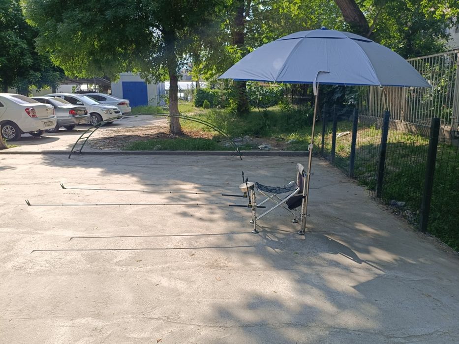 Продам комплект для поплавочника (Херабуны) кресло с нобором удочек