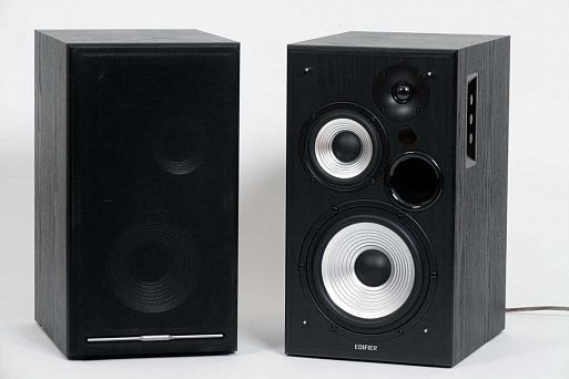 продам новый Edifier R2750DB/Optical/Bluetooth/136 ватт/С ДОСТАВКОЙ