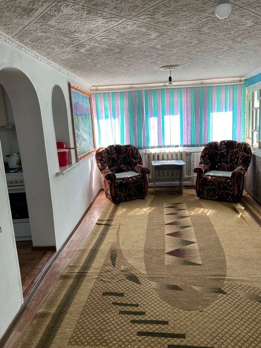 Продам дом за магазином Фламинго