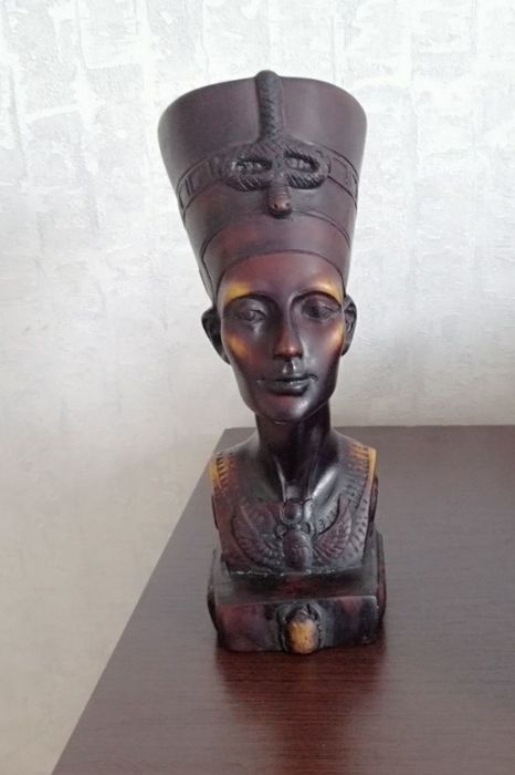 Сувениры-Нефертити.Из -Каира