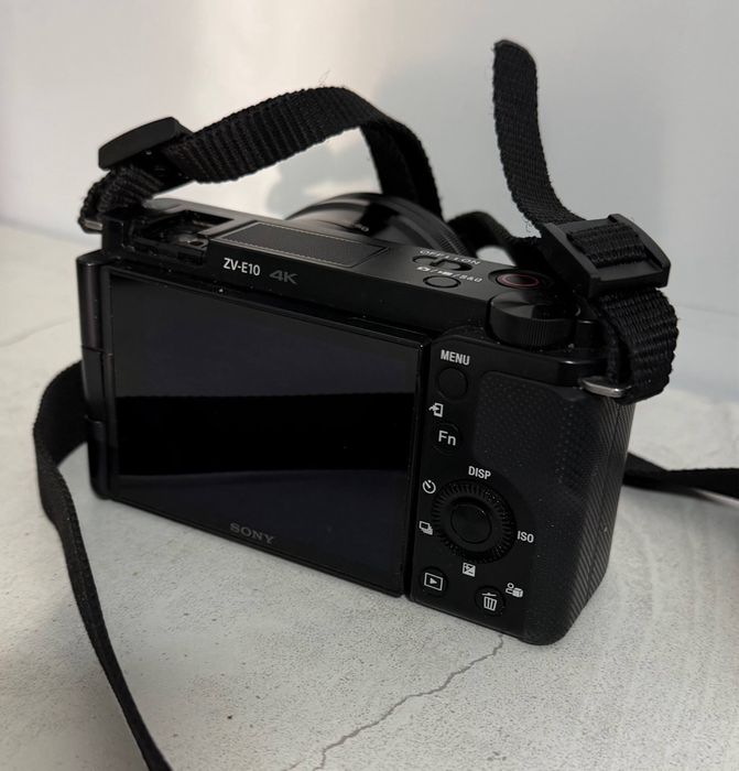 Sony ZV-E10 KIT 16-50mm (чёрный)