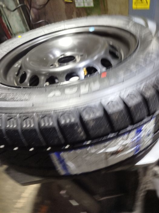 Продам колеса зимние Кобальт