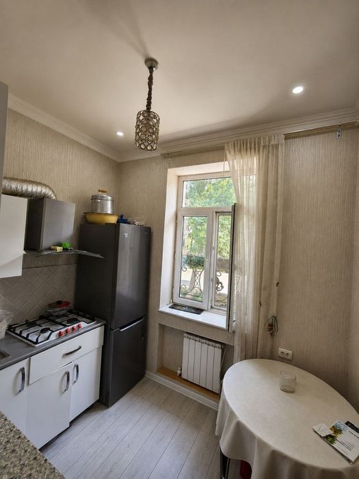 Буюк ипак йюли 2/2/3 сталенка. 54м²