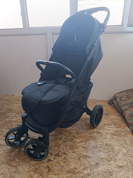 Продам детскую коляску