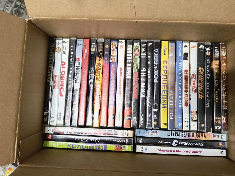 DVD диски продам.