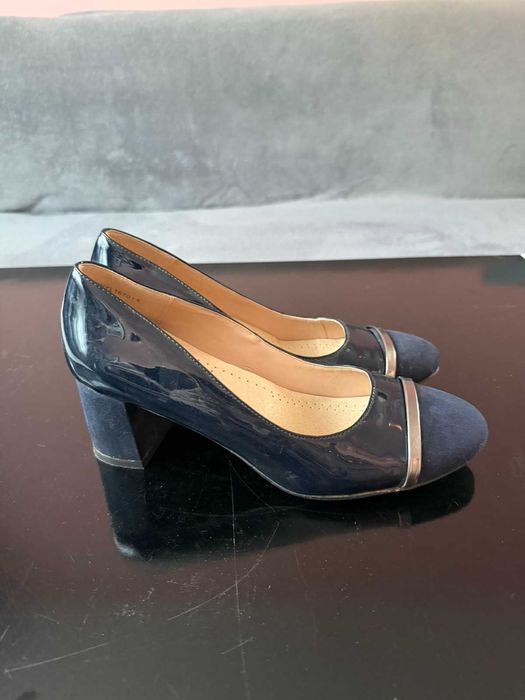 Дамски обувки в син цвят