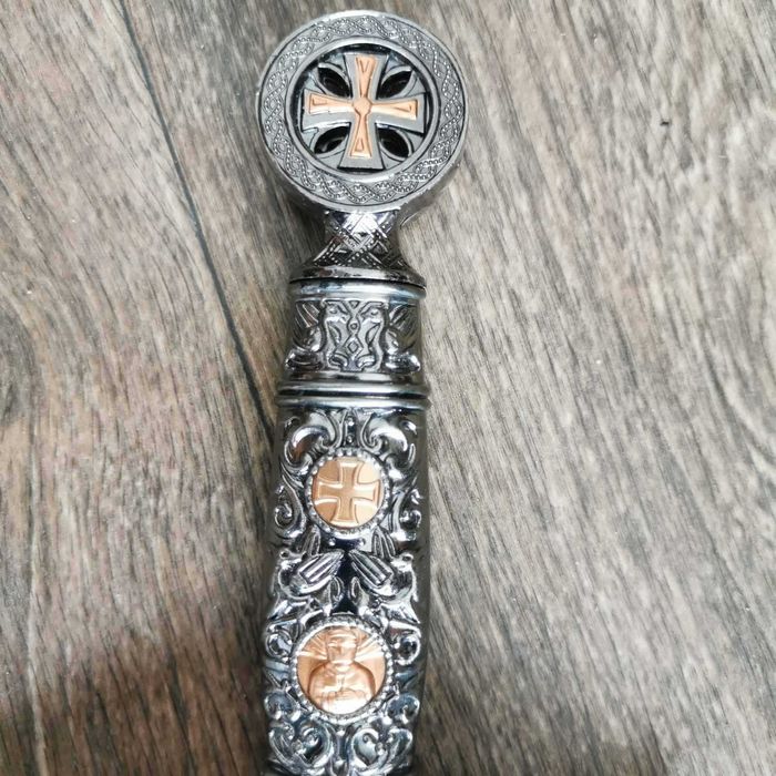 Кама на честта на тамплиерите от Свещения кръстоносен поход - кортик