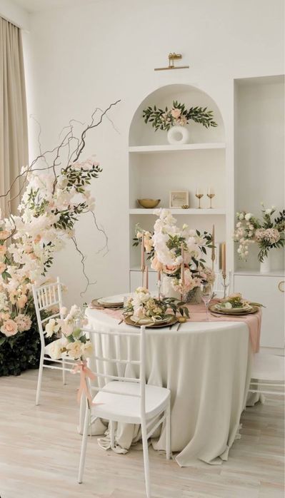 Стулья металлические кьявари, белые, бу, требуется покраска 30 штук