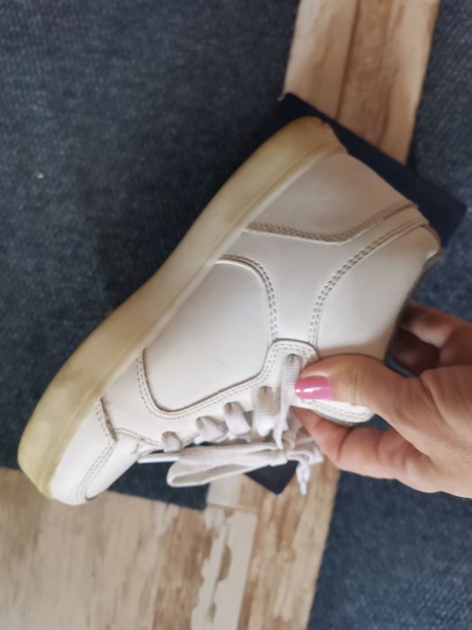 Обувки и маратонки 32, 33 номер