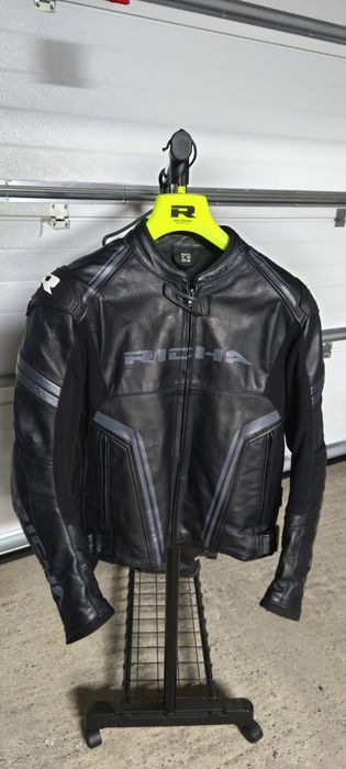 Geaca piele moto - Richa Assen - marime 50/M - aproape noua