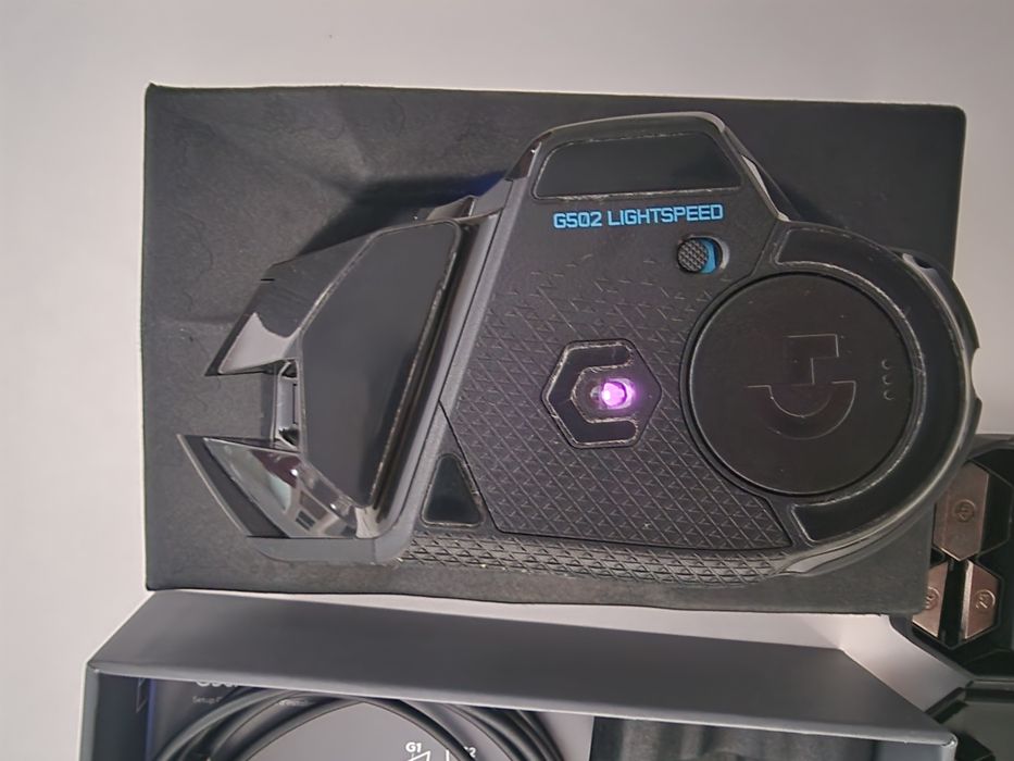 Logitech G502 wireless