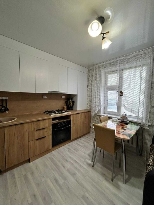 Продам 2 комнатную квартиру