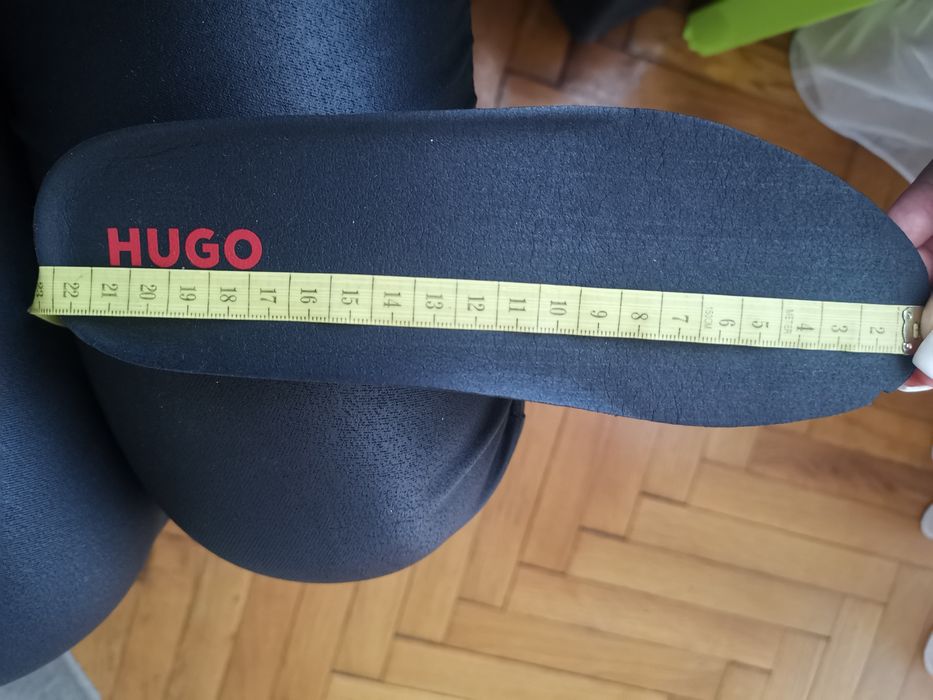 Спортни обувки HUGO 35 номер