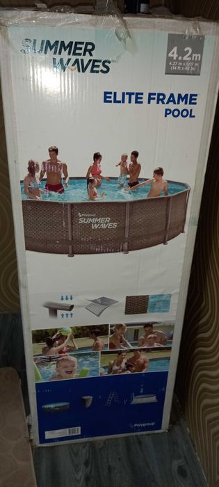 Vind piscina exterioara noua imitatie raton