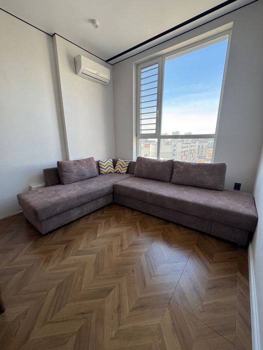 Продам диван срочно!