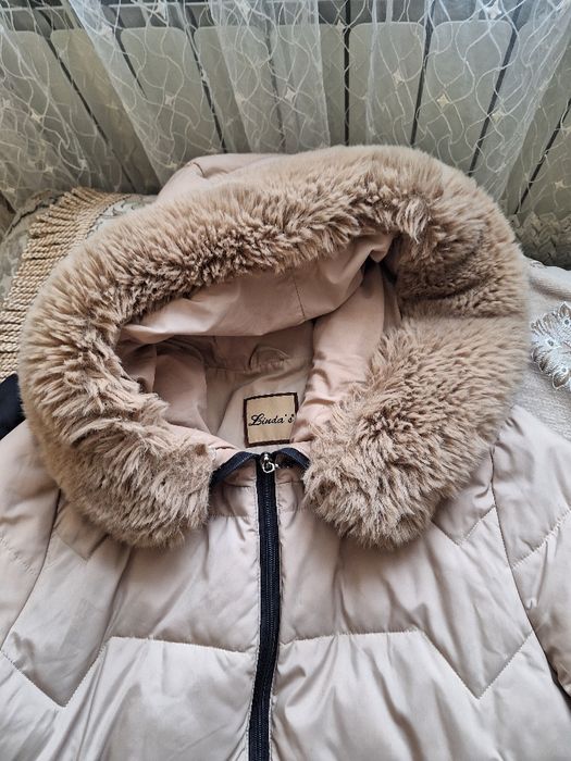 Пуховик белый размер L