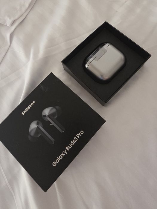 Продаеться нушник Galaxy Buds3Pro