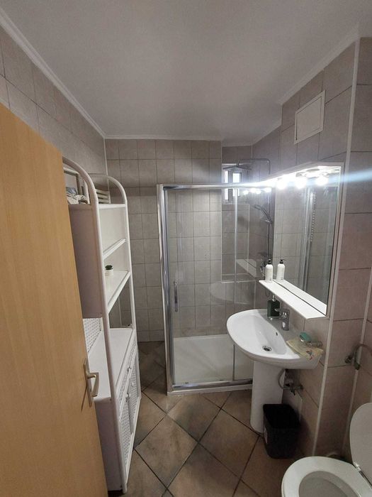 Particular Inchiriez apartament 4 camere, bulevardul Mihail KOGALNICEANU zona AFI CENTRUL CIVIC