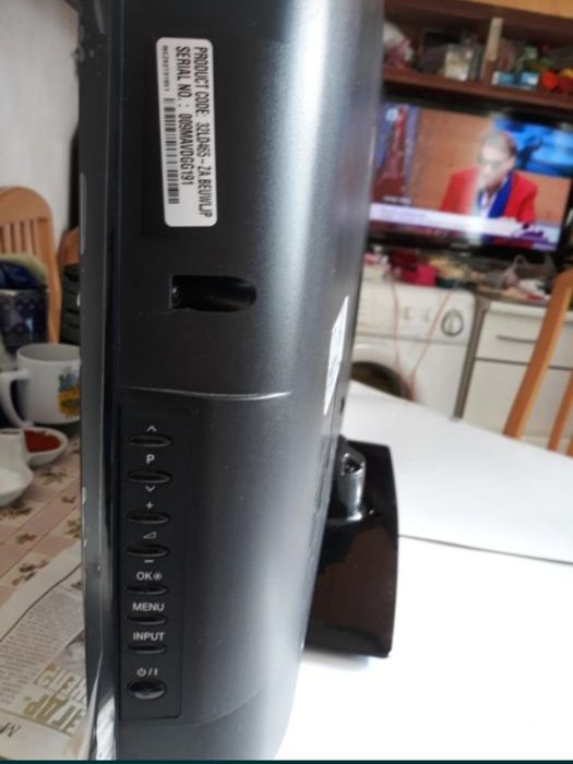 Продавам телевизор LG.