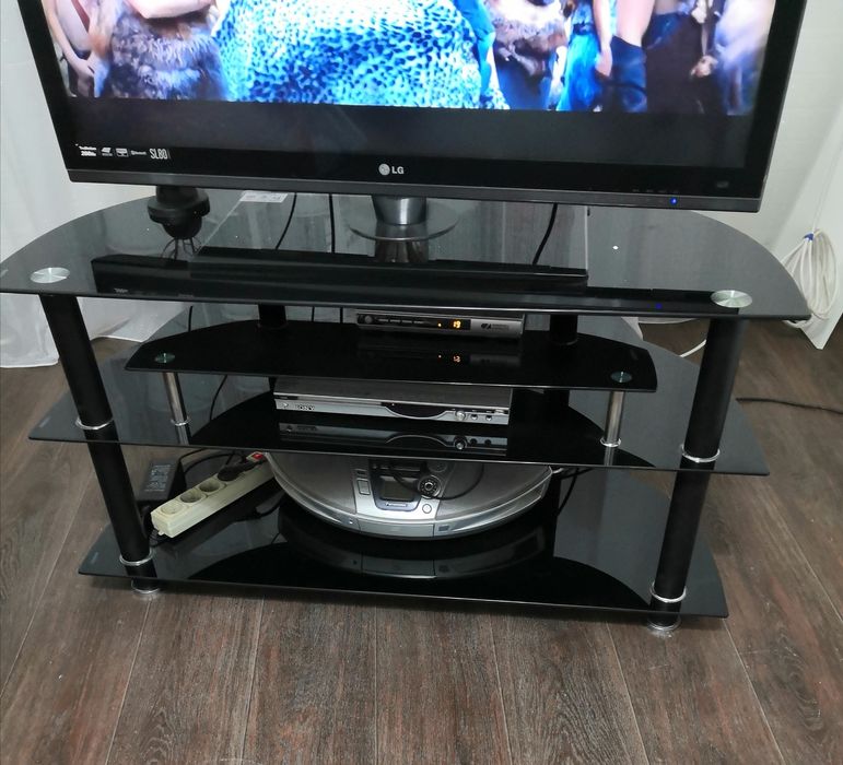 Подставка под ТВ