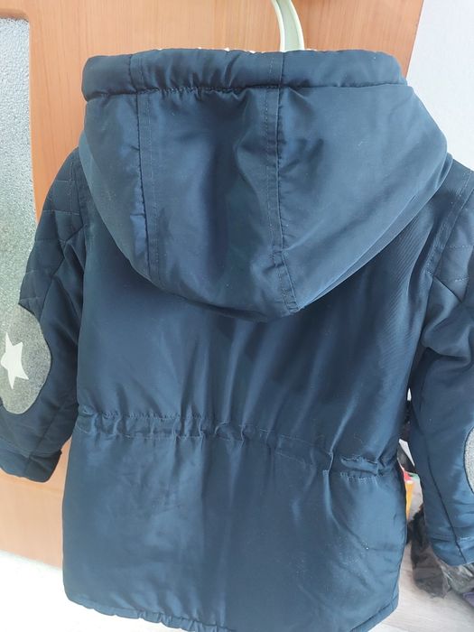 Продам куртку демисезонную