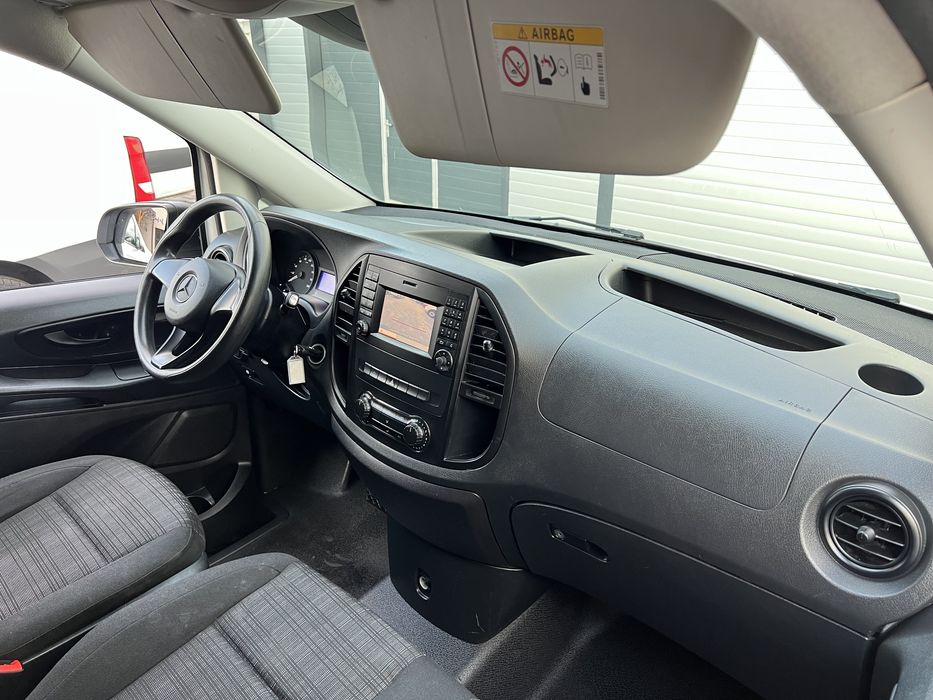 Mercedes E - Vito • Full Electric • 2020 • Automat • 76.000 Km •