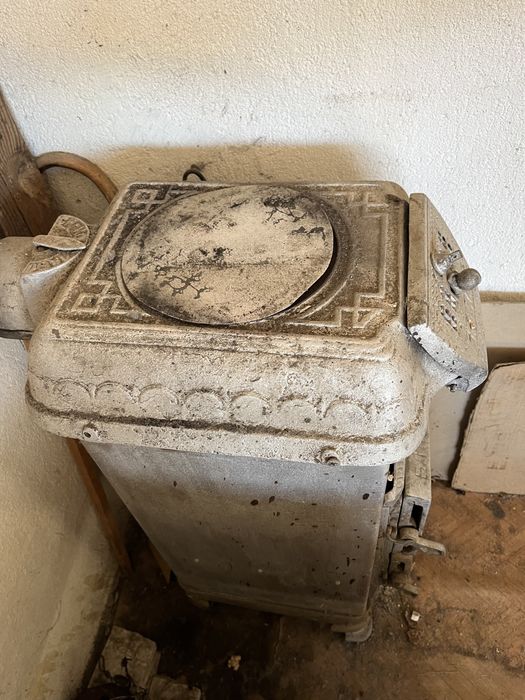 Печка Перник.