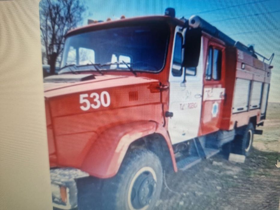 Продаю ЗИЛ 2008 года