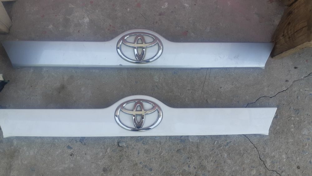 Задний  стоп Лексус -570.