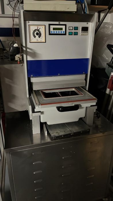 ТРЕЙСИЛЪР  Машина за пакетиране на хранителни стоки