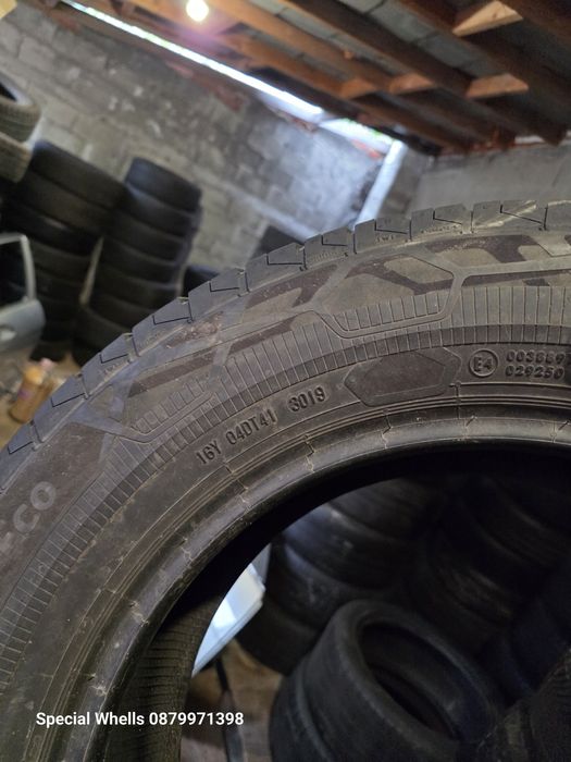 215/65R16 Continental летни бусови